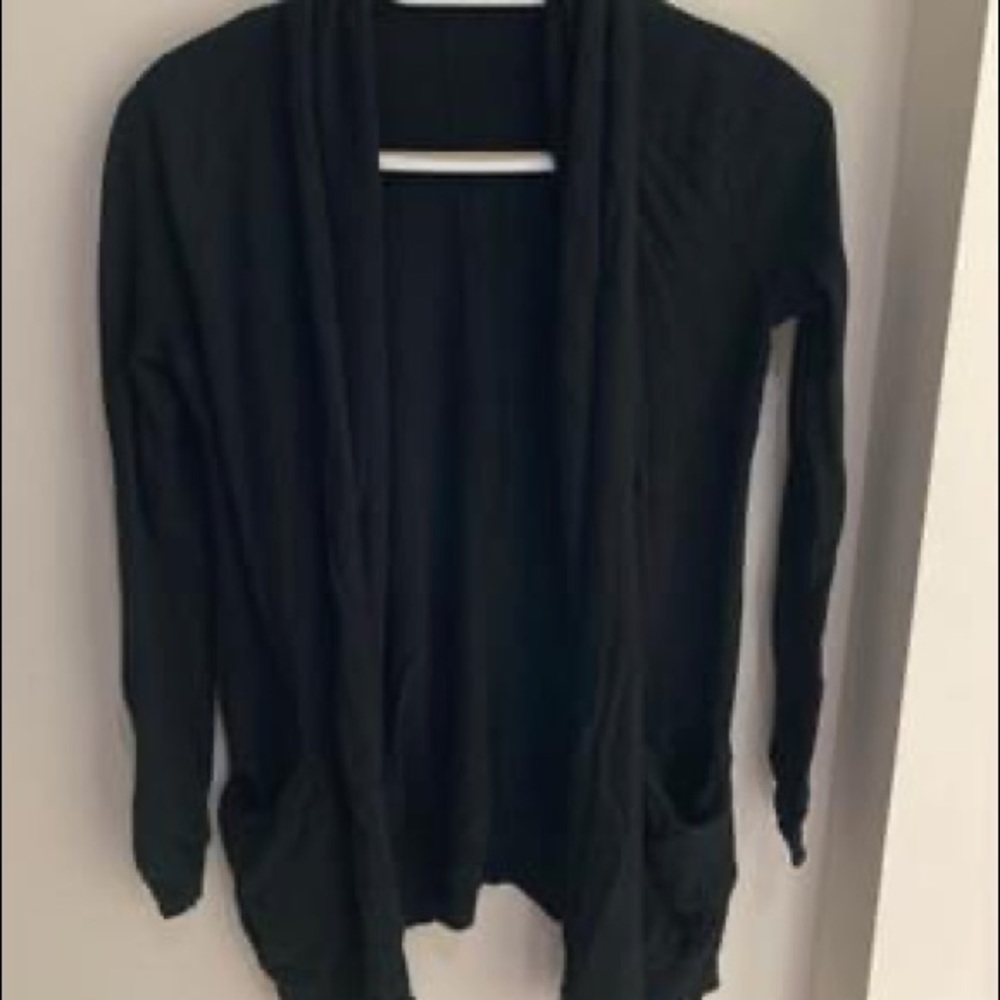 Wilfred by Aritzia cardigan